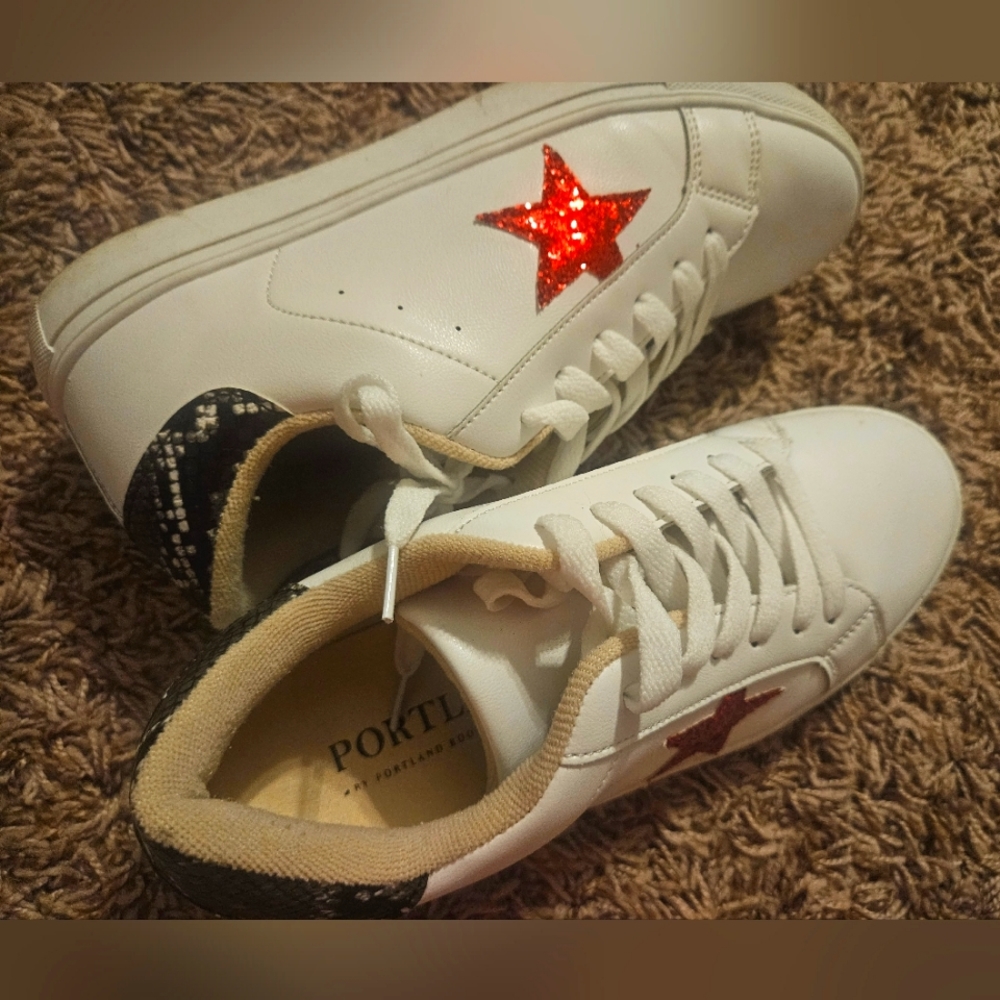 Portland Sneakers
